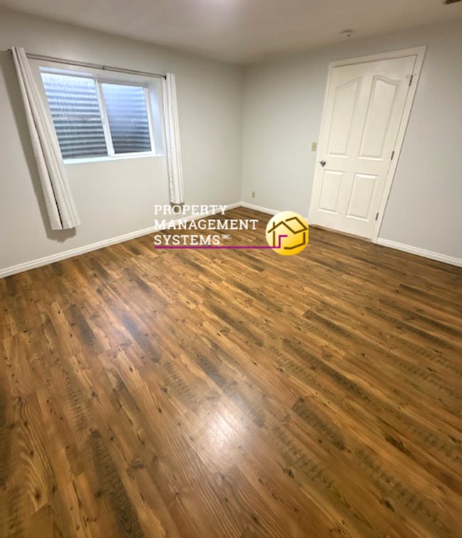 Building Photo - 3 Bedroom Home in West Jordan!