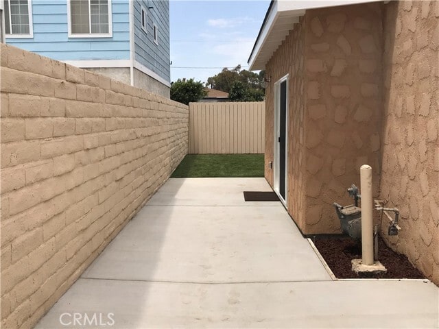 Building Photo - 22633 S Figueroa St