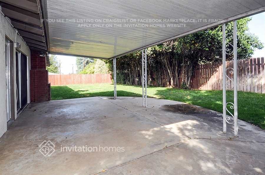 Building Photo - 35334 Mountain View St