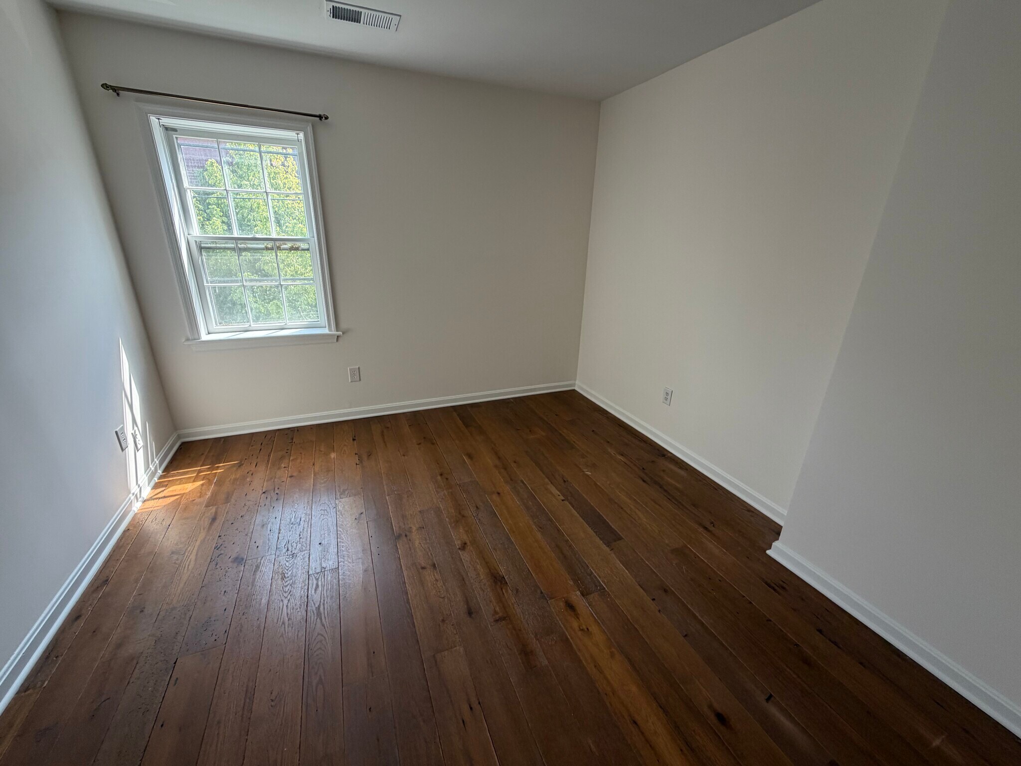 Building Photo - 1754 Seaton St NW
