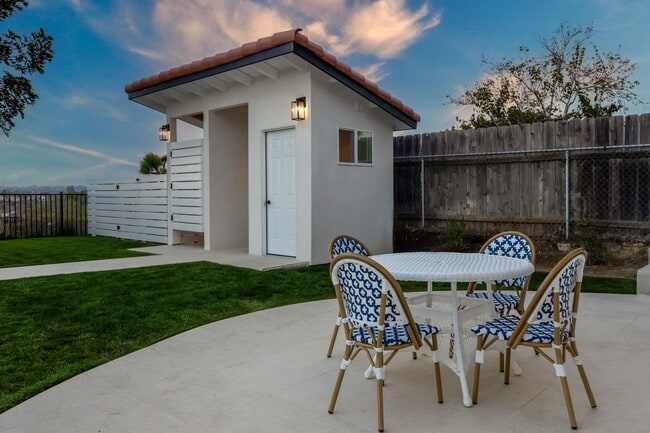 Building Photo - 7776 Madrilena Way
