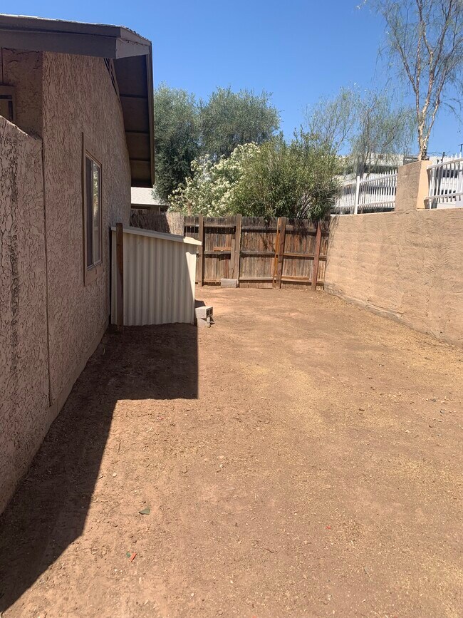 Backyard - 1308 W 3rd St