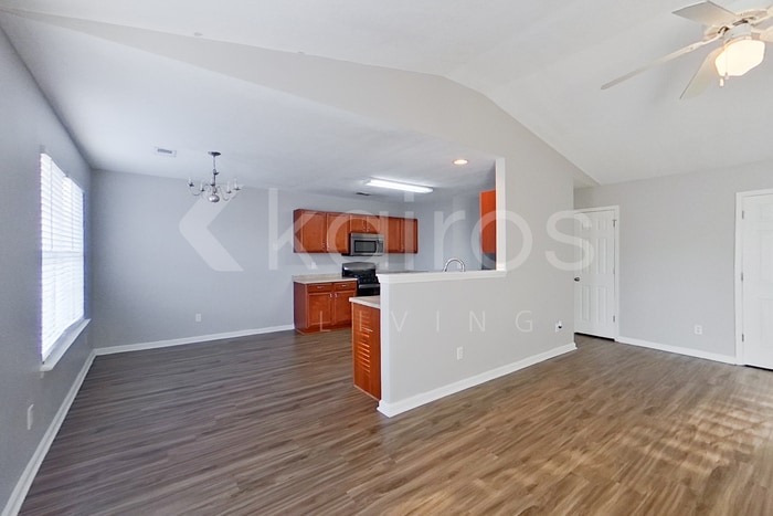 Building Photo - 261 Alexander Pointe Dr