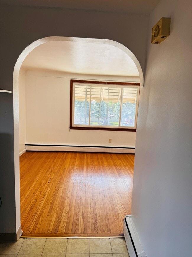 Building Photo - 3374 Genesee St