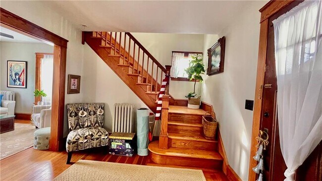 Building Photo - 11 White St