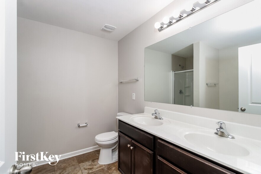 Building Photo - 110 Birch Creek Rd