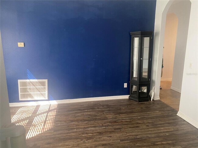 Building Photo - 144 Alexandria Cir