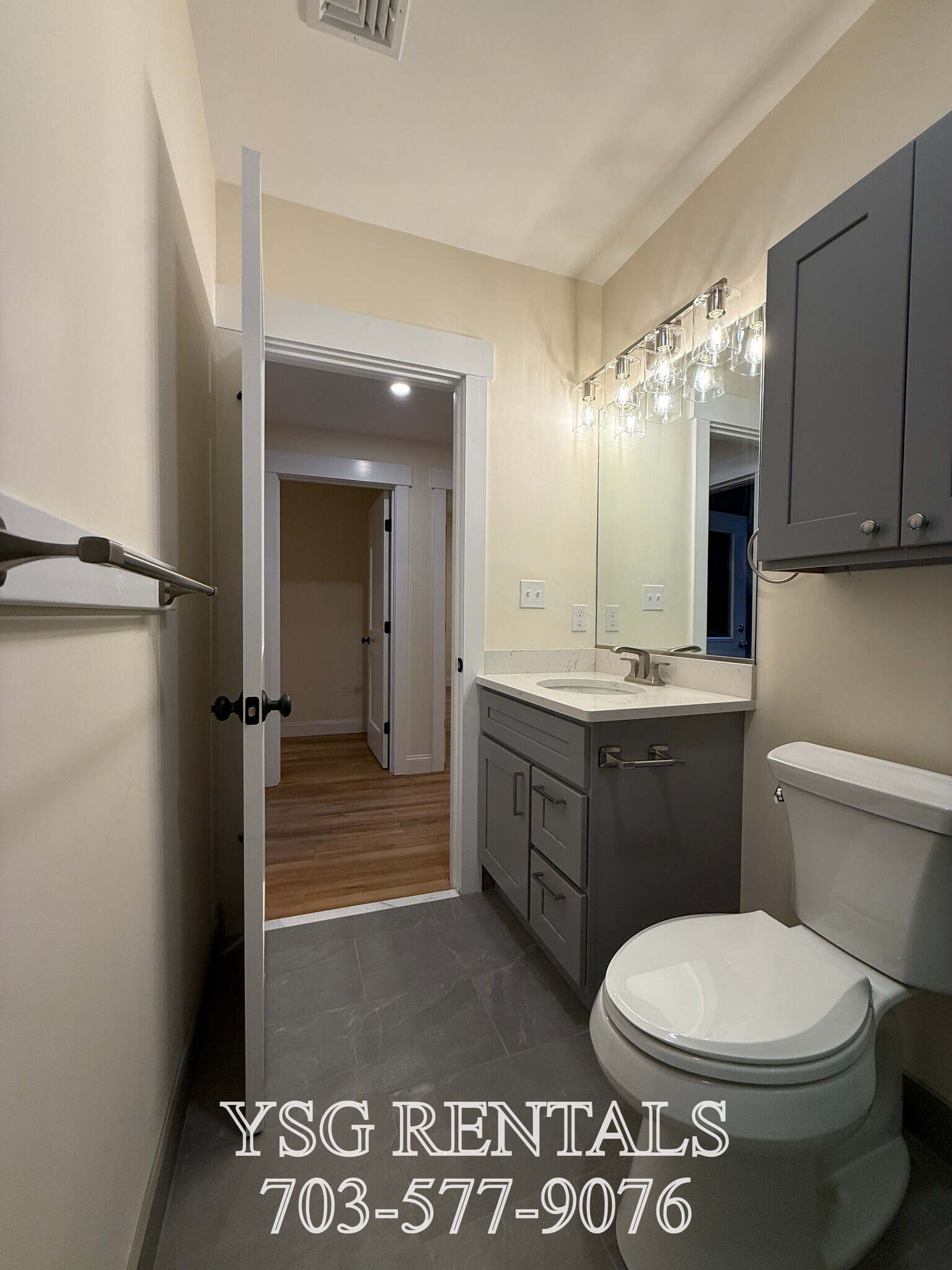 Building Photo - 14 Dorr St