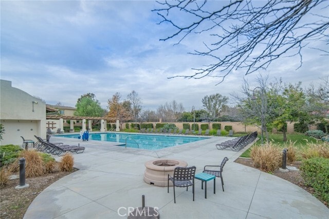Building Photo - 3002 E Via Fiano