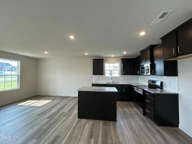 Building Photo - 114 Johnson Rdg Wy