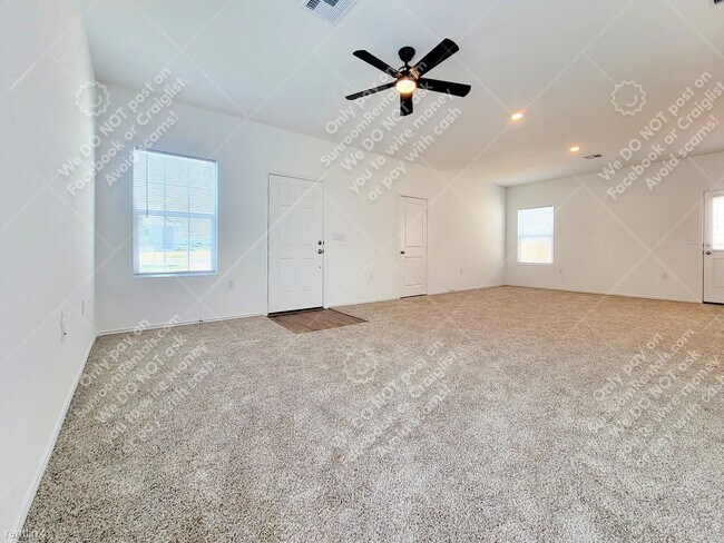 Building Photo - 3 br, 2 bath House - 2604 Shimsham Dr