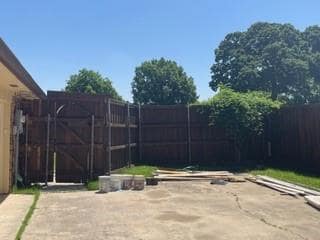 Building Photo - 445 Cozby Ave