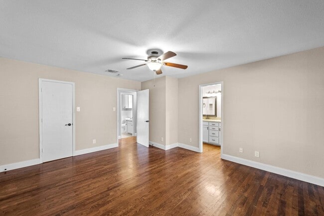 Building Photo - Beautiful 3 Bed 2 Bath home in Southlake!