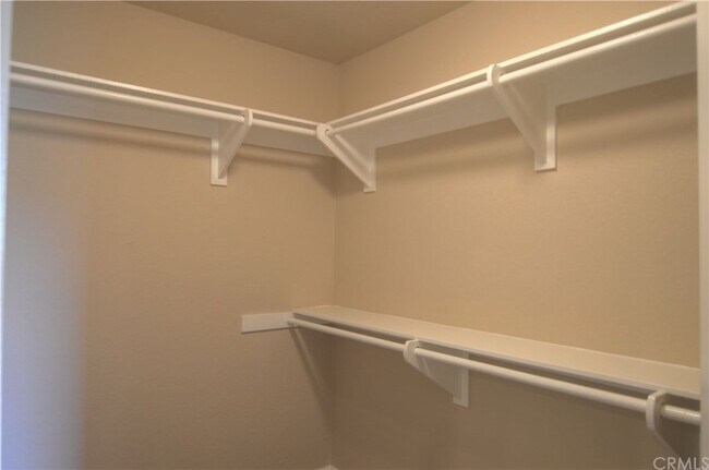 Building Photo - 25541 Indian Hill Ln