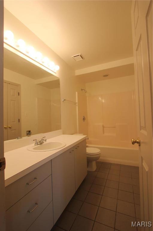 Building Photo - 2307 S 39th St