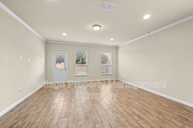 Building Photo - 13207 Frio Parke