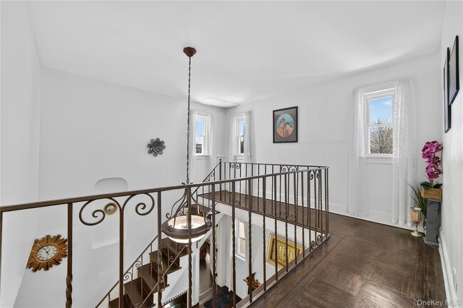 Building Photo - 82-58 235th St