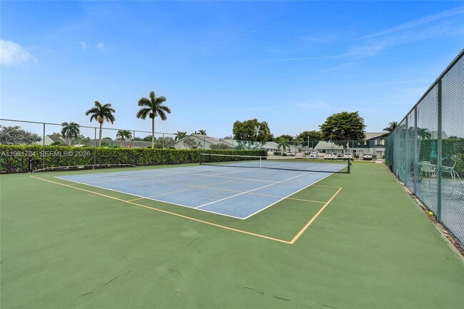 Building Photo - 2641 Gately Dr W