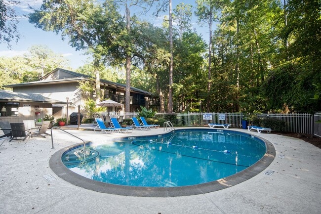 Building Photo - Beautiful First Floor Condo in Palmetto Commons