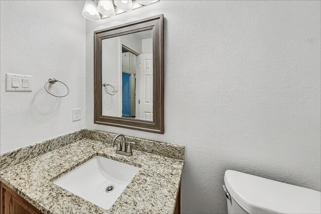 Building Photo - 2204 Perkins Crossing Dr
