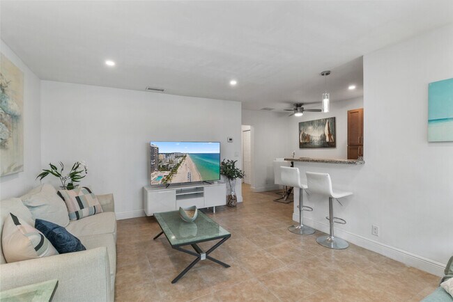 Building Photo - 2400 S Ocean Dr