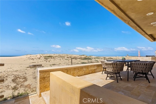 Building Photo - 1554 E Oceanfront