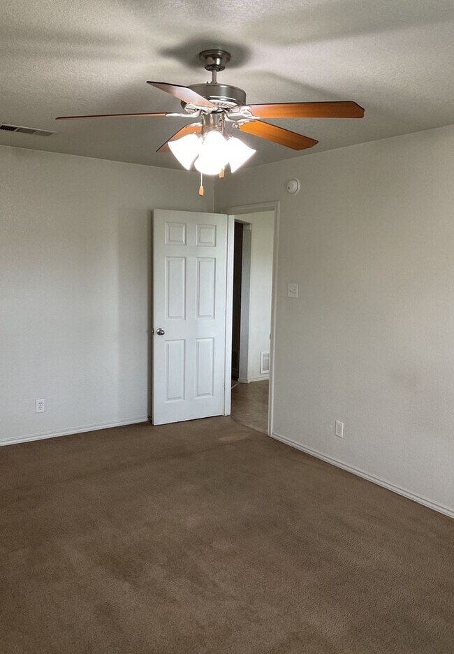 Building Photo - NEW IN MANAGEMENT - AVAILABLE NOW!