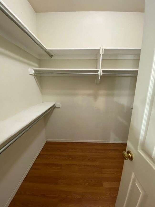 Building Photo - Two-Story Home, 4-5 bedrooms, 2.5 bathroom...