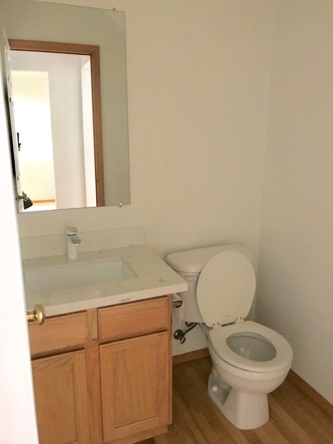 Building Photo - 4006 S 126th St