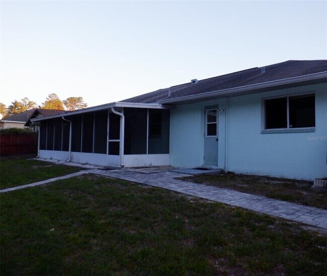 Building Photo - 11455 Riddle Dr
