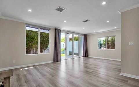 Building Photo - 17900 Bullock St