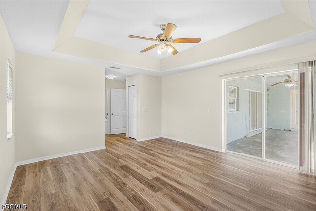 Building Photo - 5215 SW 16th Pl