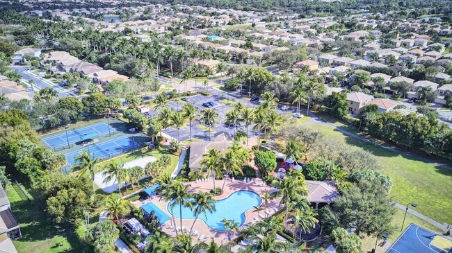 Building Photo - 5029 Starblaze Dr