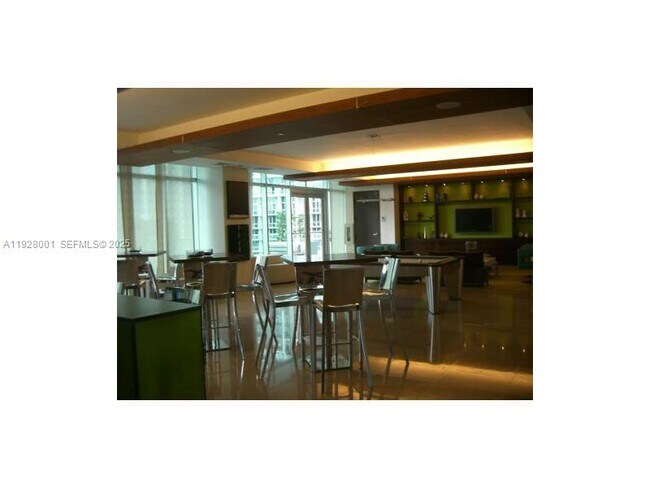 Building Photo - 500 Brickell Ave