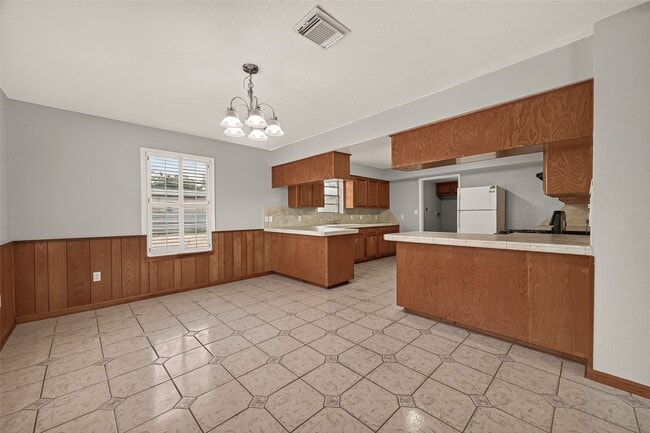 Building Photo - 1449 Mesquite St