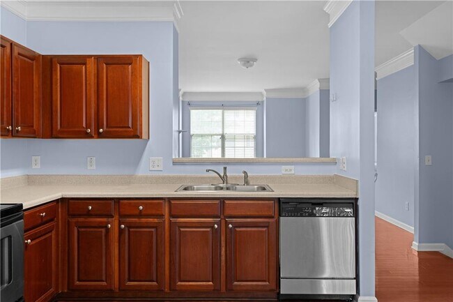 Building Photo - 2480 Ivey Crest Cir