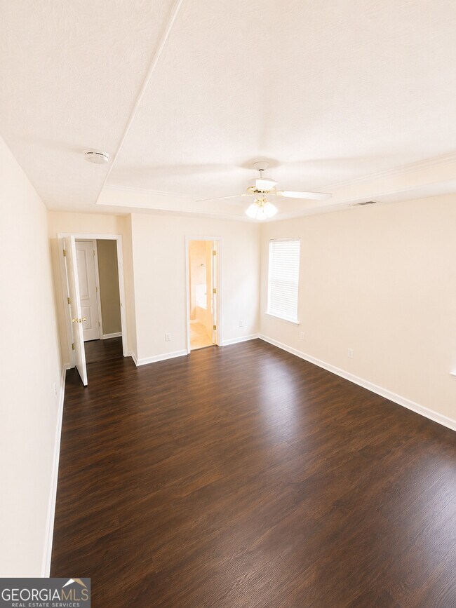 Building Photo - 5115 Towne Park Dr