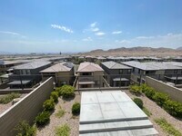 Building Photo - To schedule a viewing, call Wally Fellman ...