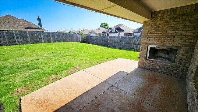Building Photo - 3301 NW 158th Terrace
