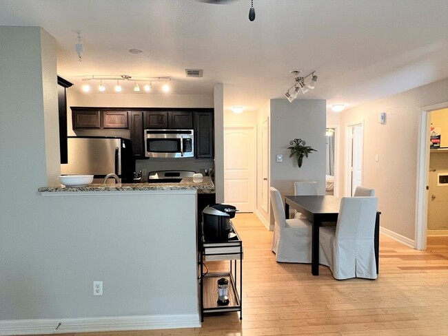 Building Photo - 1307 Norwalk Ln