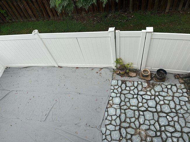 Building Photo - 3980 Crayrich Cir