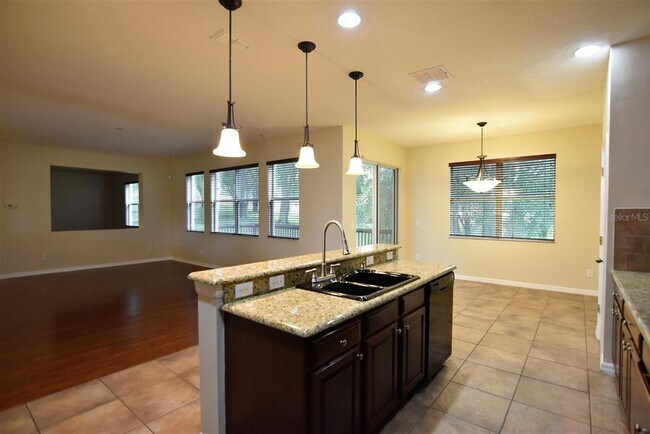 Building Photo - 2870 Grassmoor Loop