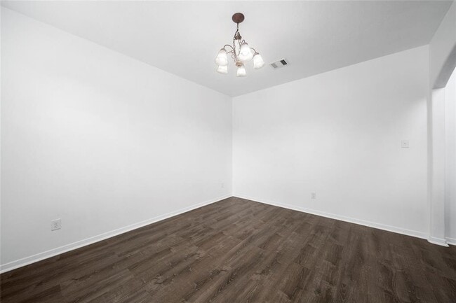 Building Photo - 804 Harvard Pointe Dr