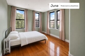 Building Photo - Room in Shared 4 bed/2 bath home in East Harlem