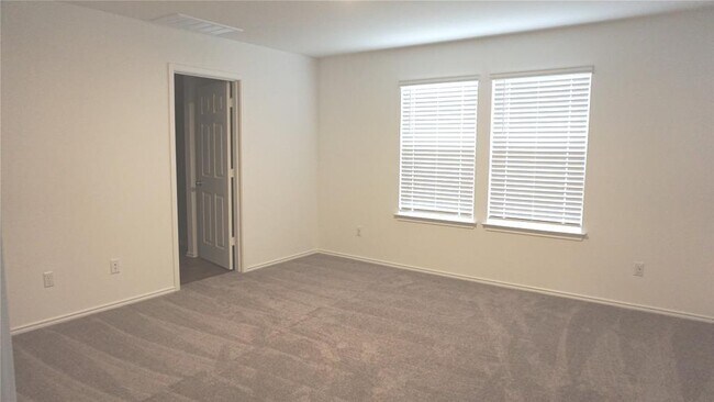 Building Photo - 313 Redonda Dr