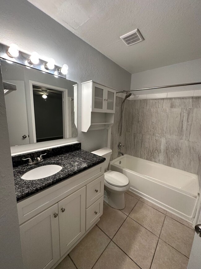 Building Photo - 951 Salt Pond Pl