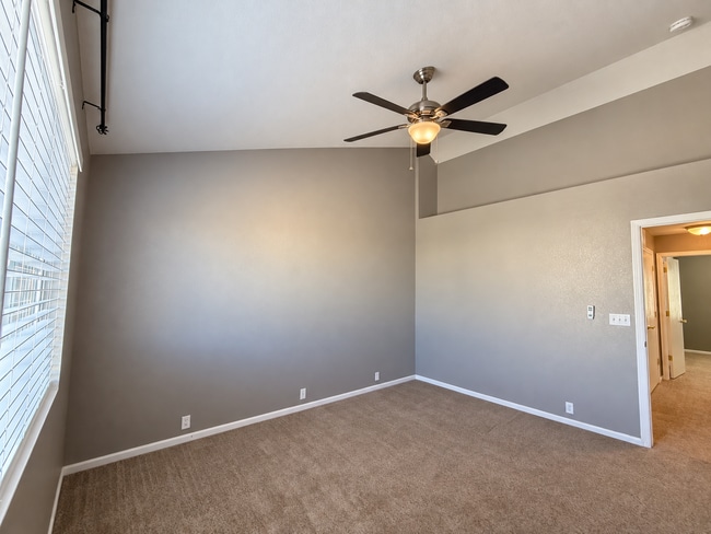 Building Photo - 5910 Chorus Heights