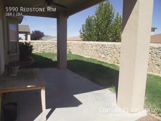 Building Photo - 5990 Redstone Rim Dr
