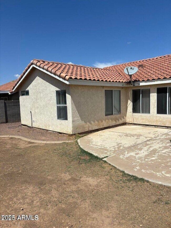 Building Photo - 9975 W Monterosa Ave