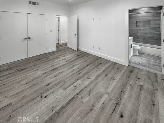 Building Photo - 7125 S La Cienega Blvd